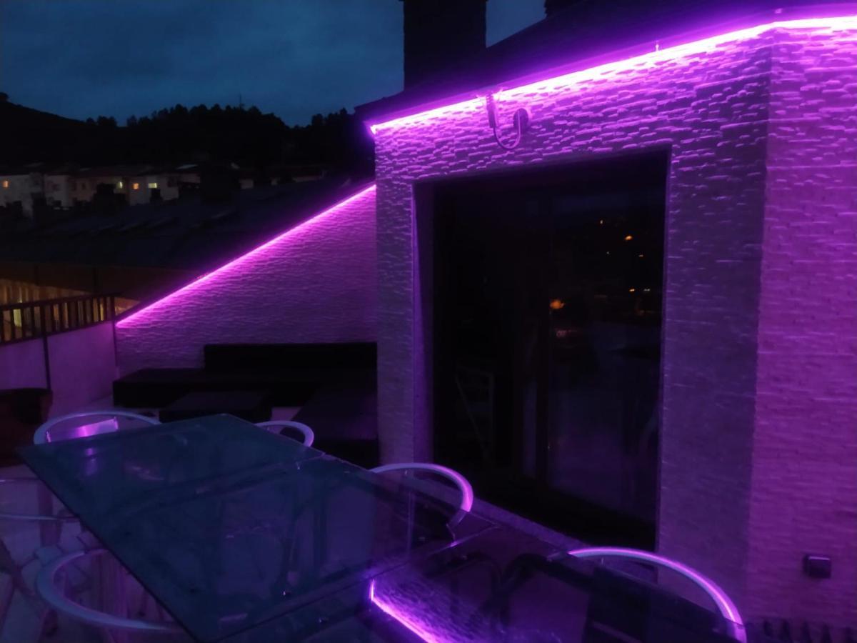 Duplex Grandes Cristaleras Impresionantes Vistas Apartment Ourense Exterior photo